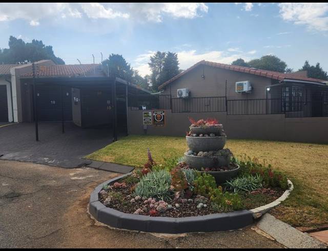 2 BEDROOM PROPERTY TO RENT IN SUNDOWNER